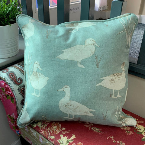 Piped, Zipped Cushion Cover Making Workshop